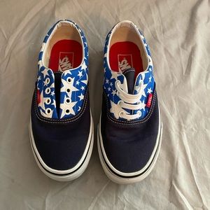 Star print vans Era